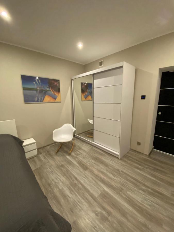 Apartament Centrum- Art&Design โคนิน ภายนอก รูปภาพ