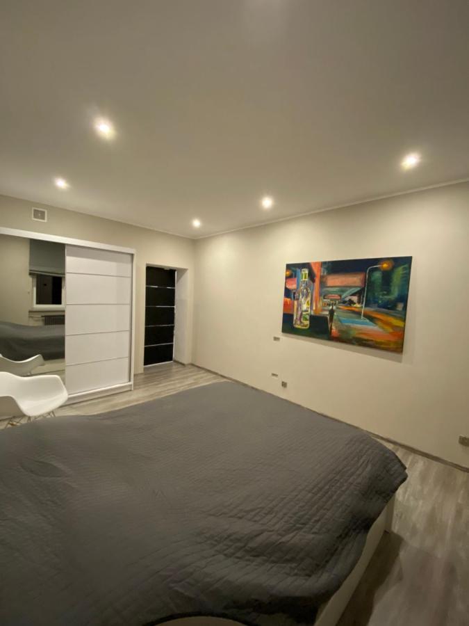 Apartament Centrum- Art&Design โคนิน ภายนอก รูปภาพ